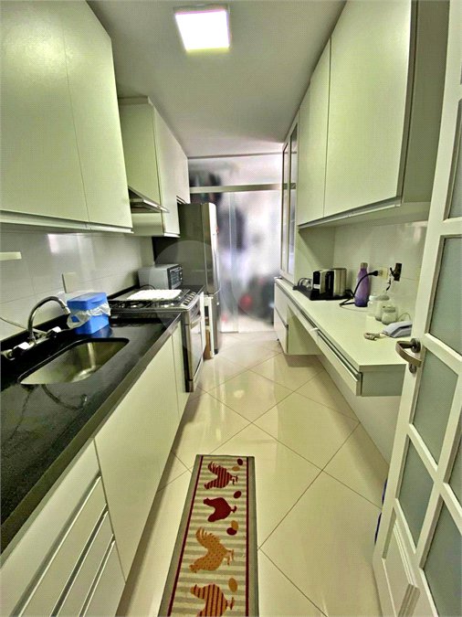 Apartamento à venda com 3 quartos, sendo 1 suíte, em Santo Amaro, São Paulo, SP