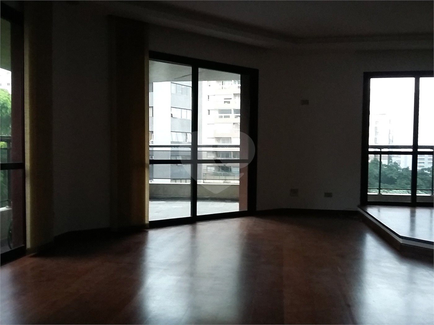 Apartamento à venda com 3 quartos, sendo 2 suítes, em Vila Suzana, São Paulo, SP