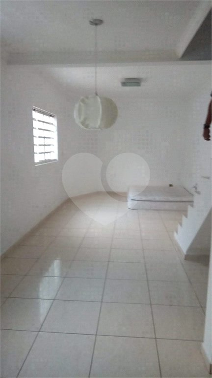 Casa Térrea à venda com 2 suítes em Jardim São Francisco, Mogi das Cruzes, SP
