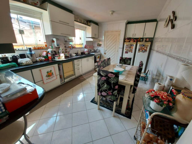 Sobrado à venda com 3 quartos, sendo 1 suíte,  em Vila Mazzei, São Paulo, SP