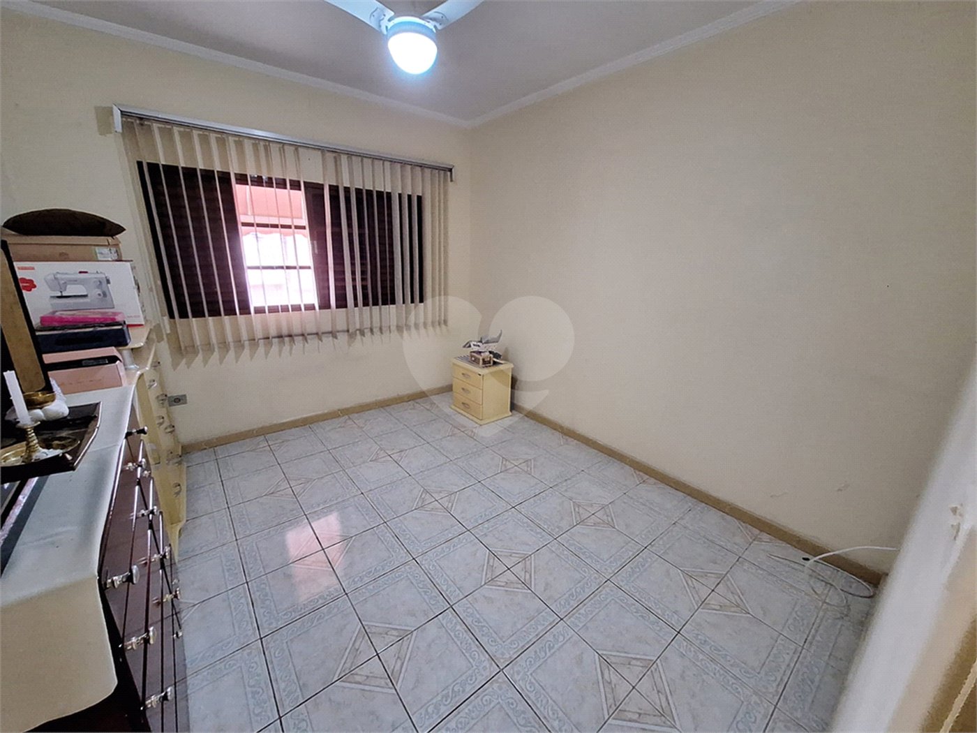 Casa à venda com 2 quartos em Jardim Simus, Sorocaba, SP