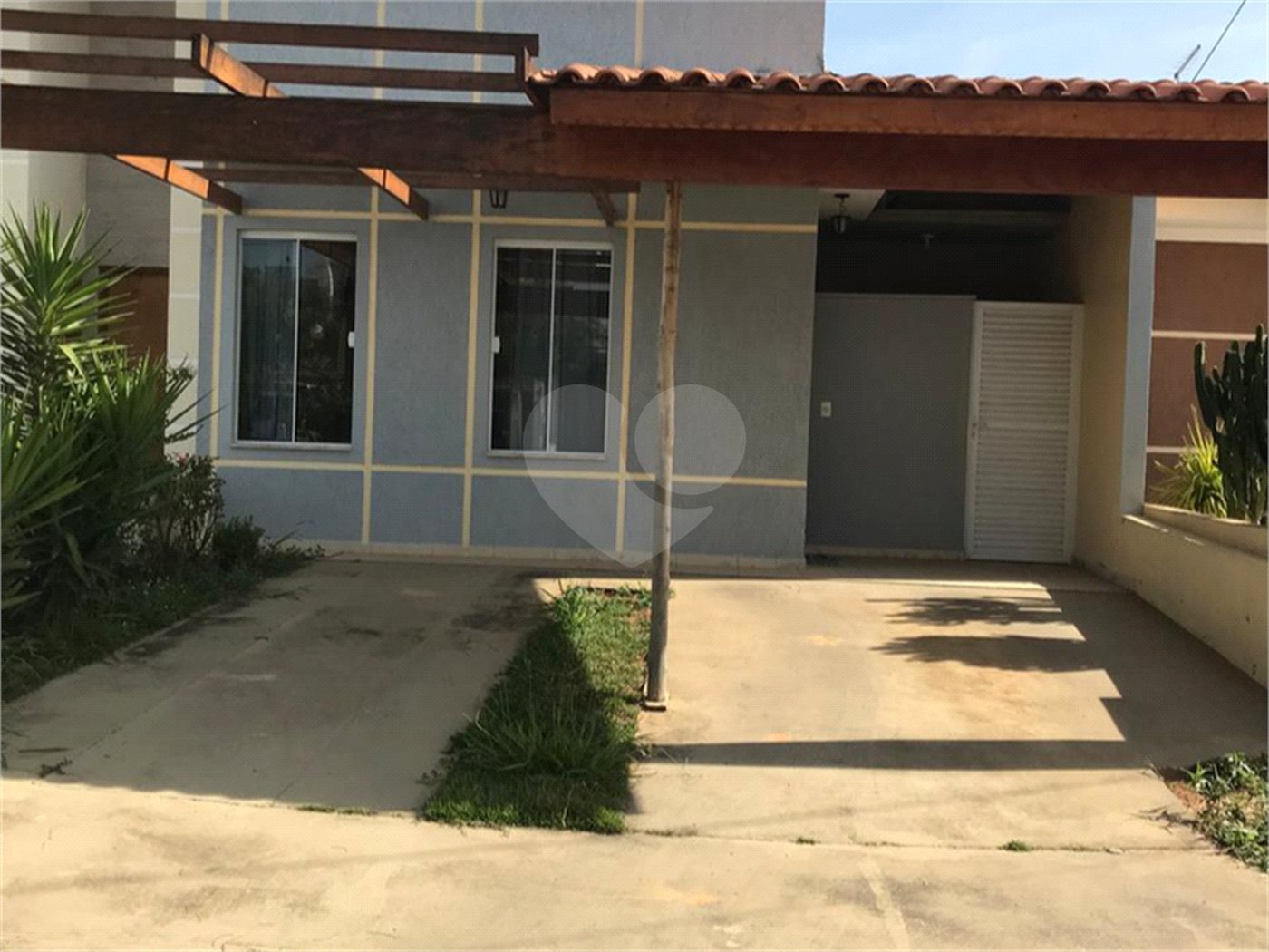 Casa à venda com 3 quartos, sendo 1 suíte,  no condomínio Horto Florestal II, Sorocaba - SP