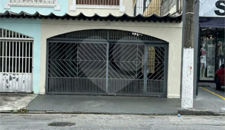 Excelente sobrado para comércio ou residência na Vila Santa Catarina