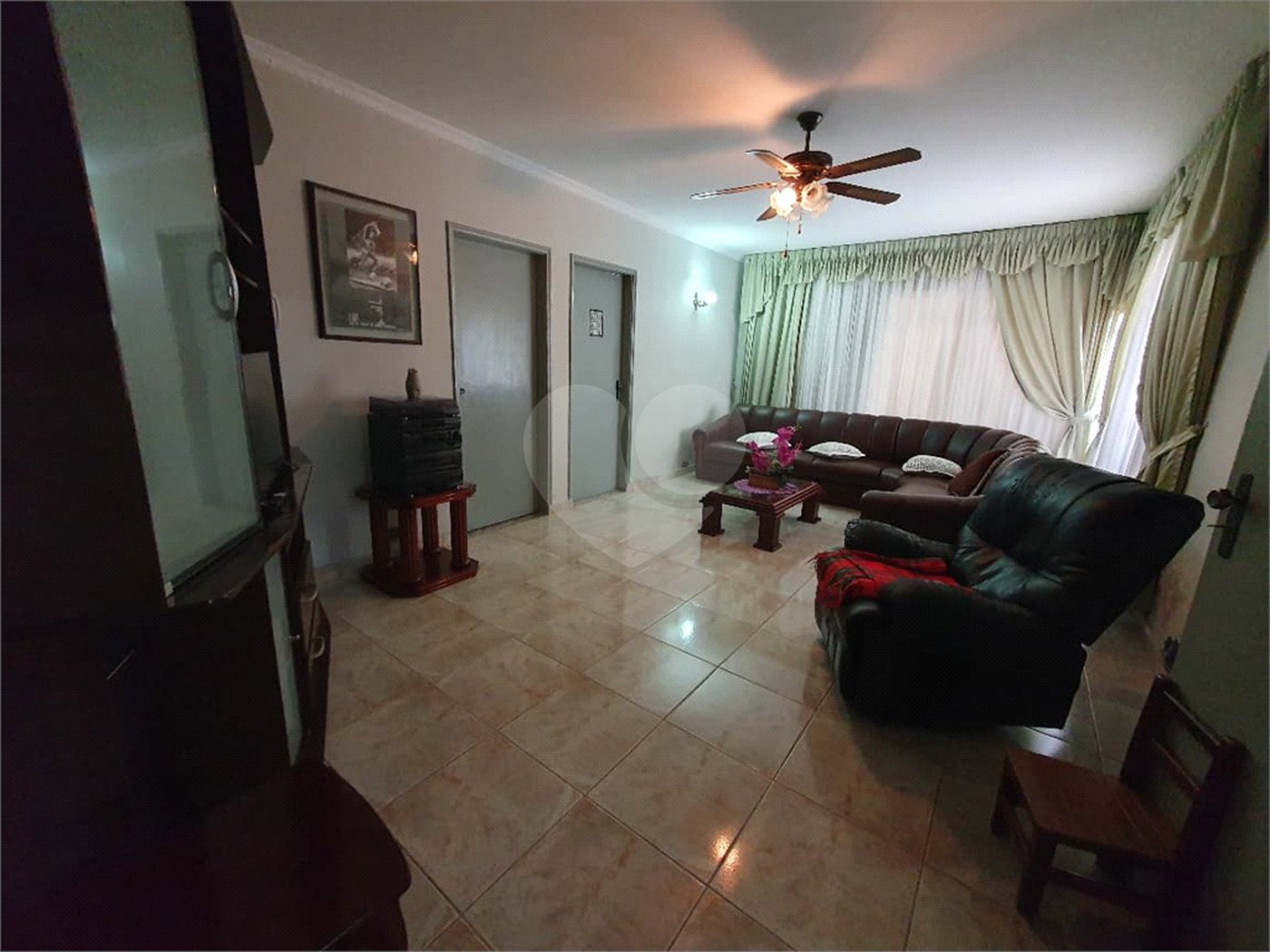 Casa Térrea à venda com 3 quartos, sendo 1 suíte, em Vila Ré, São Paulo, SP