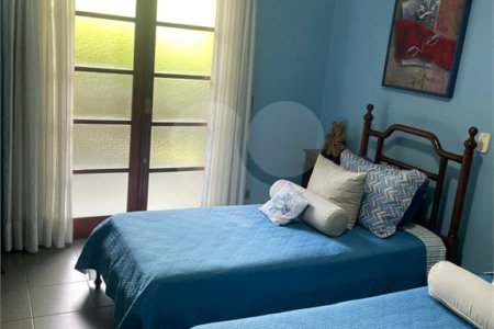 Casa à venda com 7 quartos, sendo 2 suítes, no condomínio São Joaquim, Vinhedo - SP