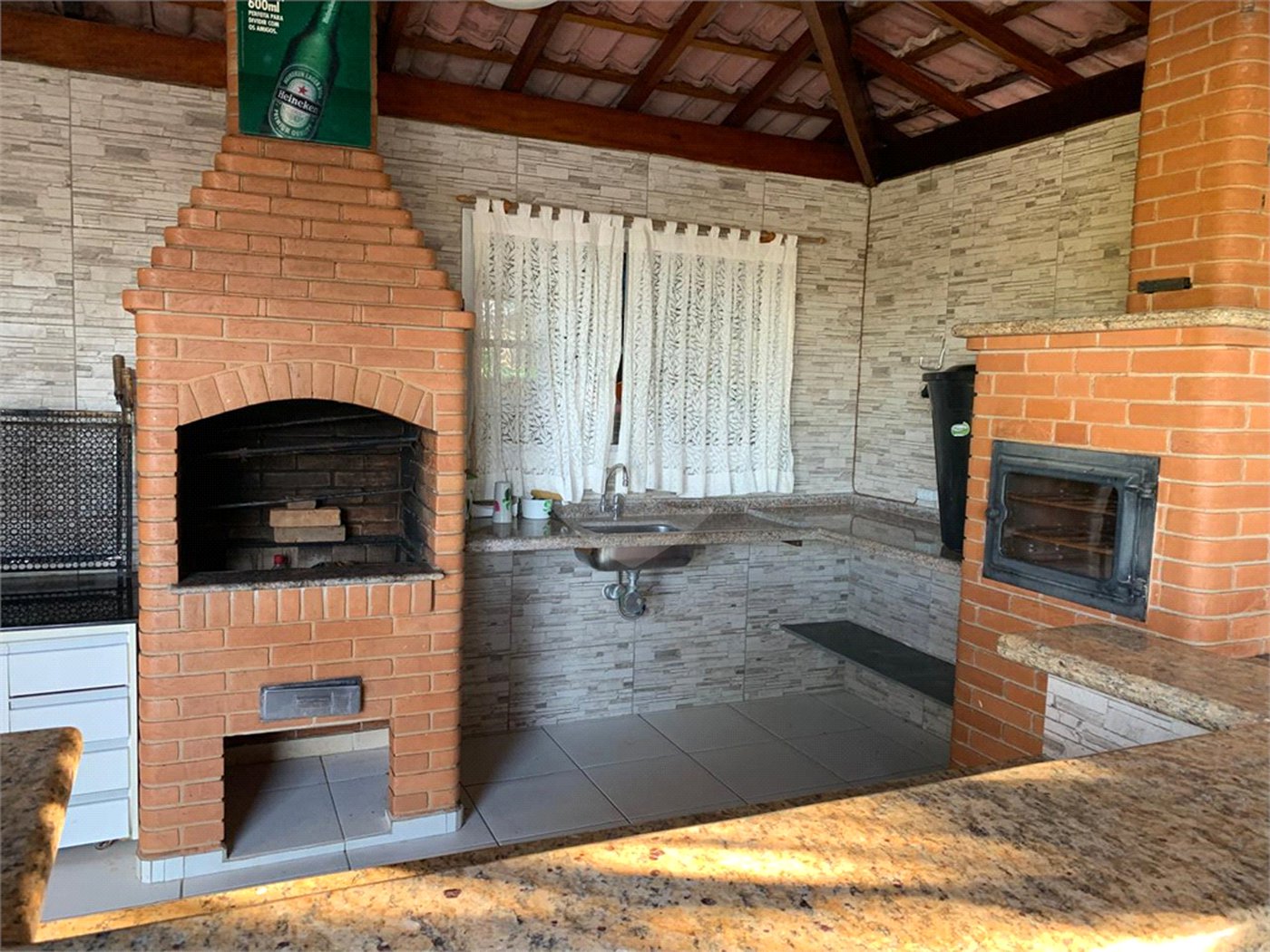 Casa Térrea à venda com 3 quartos, sendo 1 suíte, em Alpes D'ouro, Bom Jesus dos Perdões, SP