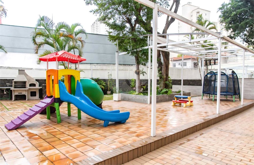 Apartamento à venda com 2 quartos, sendo 1 suíte, em Vila Mariana, São Paulo, SP