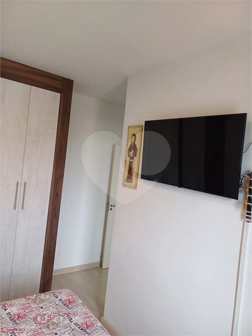 Apartamento à venda com 2 quartos, sendo 1 suíte,  em Parque Santana, Mogi das Cruzes, SP