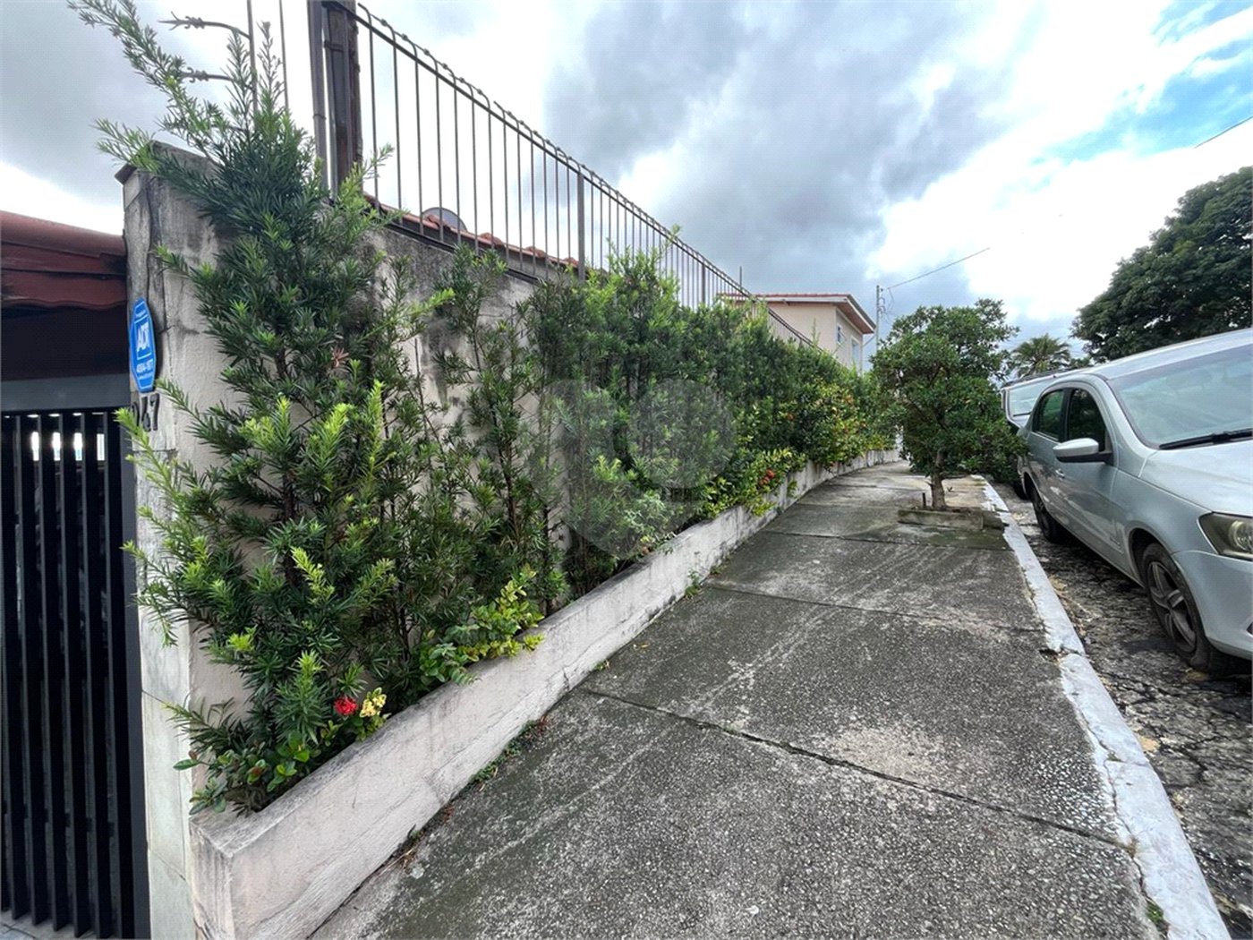 Casa à venda com 4 quartos, sendo 1 suíte,  em Jardim Franca, São Paulo, SP