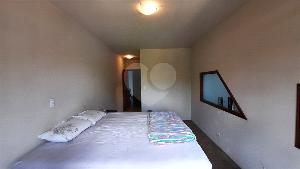 Sobrado à venda com 4 quartos, sendo 1 suíte, em Barro Branco (zona Norte), São Paulo, SP
