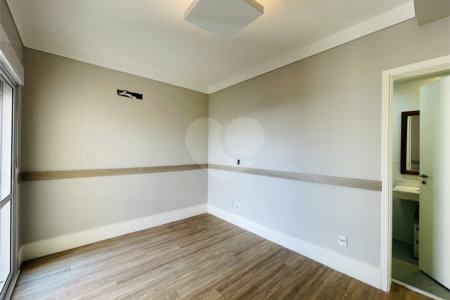 Apartamento à venda com 3 suítes em Vila Gilda, Santo André, SP