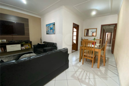 Casa Térrea à venda com 3 quartos, sendo 1 suíte, em Wanel Ville, Sorocaba, SP