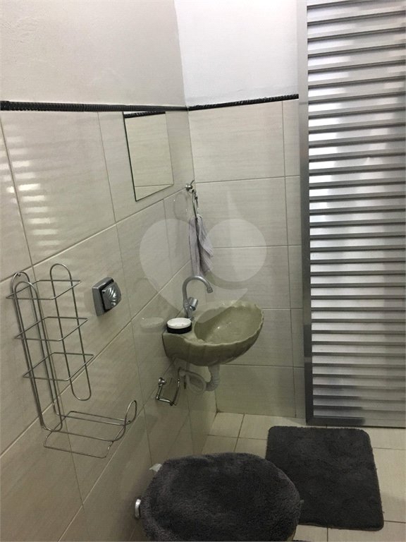 Sobrado à venda com 3 suítes em Vila Nivi, São Paulo, SP