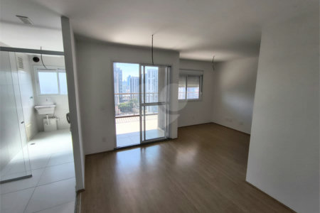 Apartamento à venda com 2 quartos, sendo 1 suíte,  em Parque da Vila Prudente, São Paulo, SP