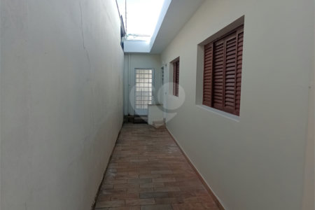 Casa à venda com 4 quartos, sendo 1 suíte, em Vila Rosa, Itapetininga, SP