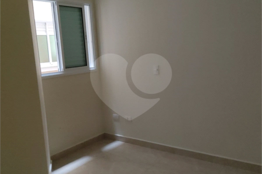 Casa à venda com 2 quartos no condomínio Dassio, São Paulo - SP