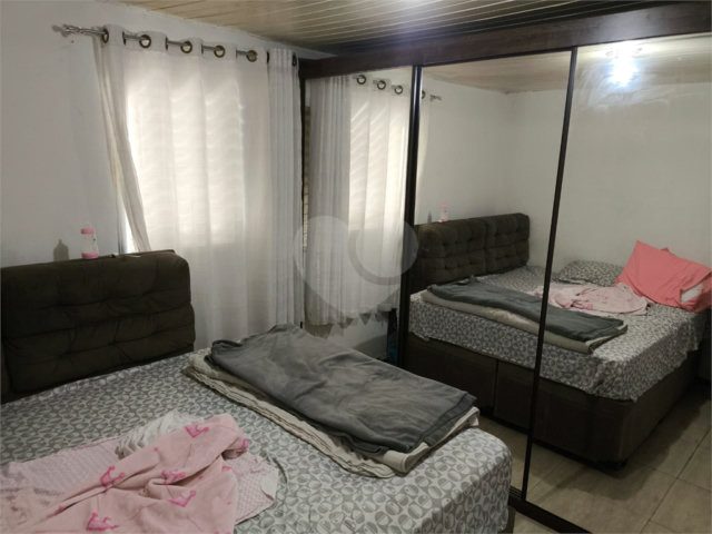 Casa à venda com 2 quartos em Vila Medeiros, São Paulo, SP