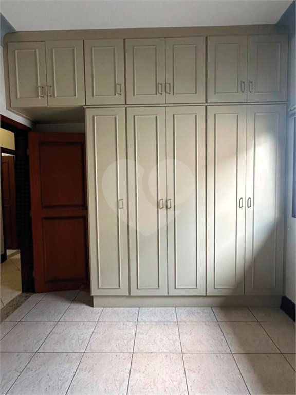 Casa à venda com 5 quartos, sendo 3 suítes, no condomínio Village Terras de Indaiá, Indaiatuba - SP