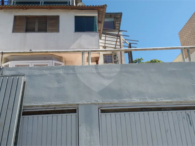 Casa à venda com 3 quartos, sendo 1 suíte,  no condomínio Iara Branca, Mairiporã - SP