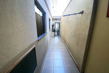 Sobrado à venda com 3 quartos, sendo 1 suíte, em Vila Nivi, São Paulo, SP