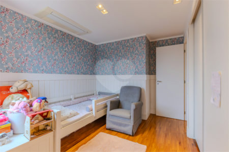 Apartamento à venda com 3 suítes em Chácara Santo Antônio, São Paulo, SP
