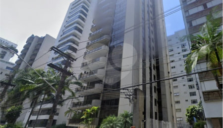Triplex à venda com 5 quartos, sendo 3 suítes,  em Santa Cecília, São Paulo, SP