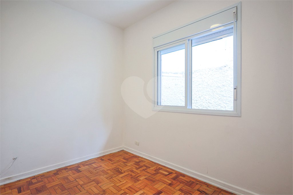 Casa Térrea à venda com 3 quartos, sendo 1 suíte, em Cidade Vargas, São Paulo, SP