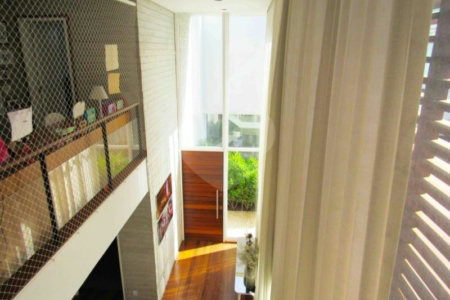 Casa à venda com 4 suítes no condomínio Bauhaus, São Paulo - SP