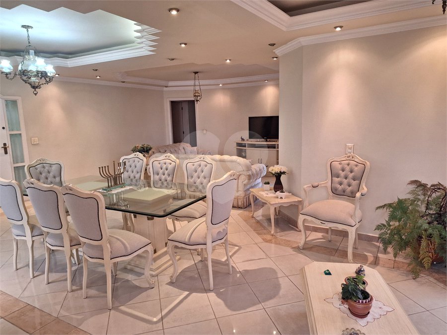 Apartamento à venda com 3 suítes em Santana, São Paulo, SP