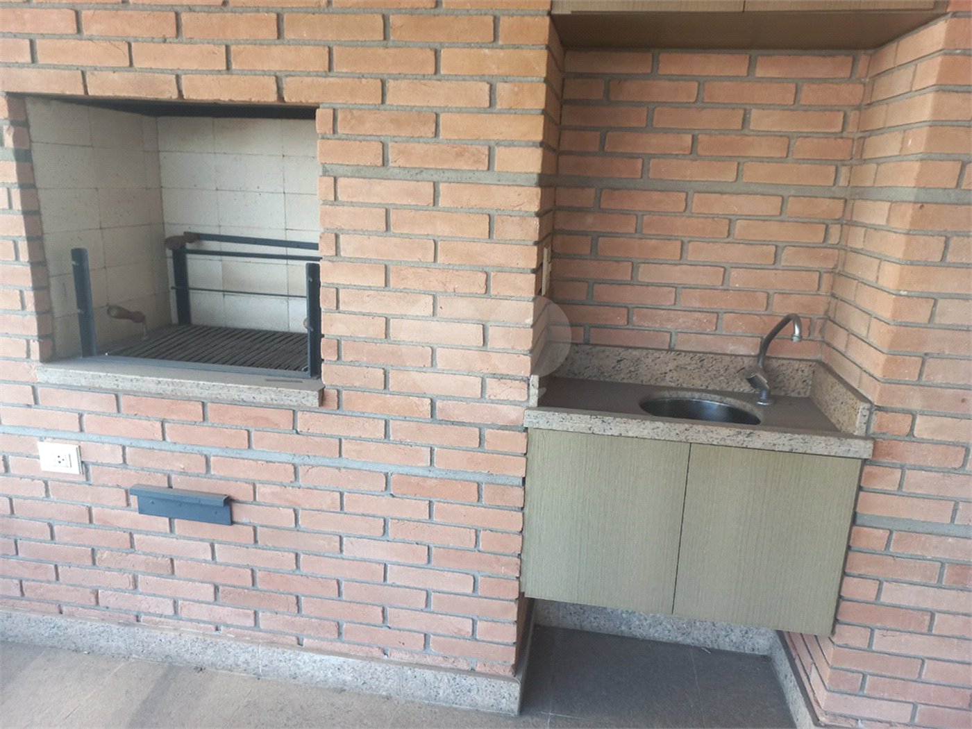 Apartamento à venda com 4 quartos, sendo 2 suítes, em Vila Uberabinha, São Paulo, SP
