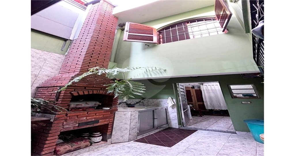 Casa à venda com 3 quartos, sendo 1 suíte, em Vila Boaçava, São Paulo, SP