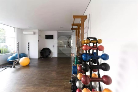 Apartamento à venda com 3 quartos, sendo 1 suíte, em Vila Ipojuca, São Paulo, SP