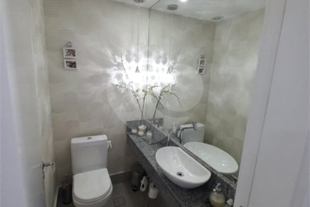 Apartamento à venda ou para alugar com 2 quartos, sendo 1 suíte, em Jardim Vazani, São Paulo, SP