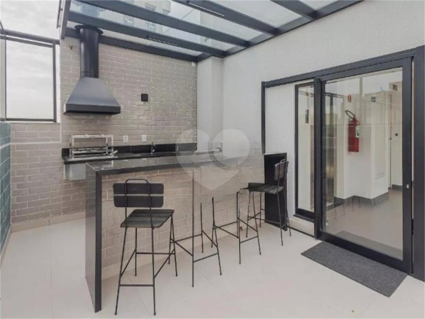Apartamento à venda com 2 suítes em Cerqueira César, São Paulo, SP
