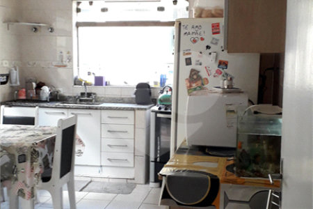 Sobrado à venda com 2 quartos, sendo 1 suíte, em Jardim São Jorge (raposo Tavares), São Paulo, SP