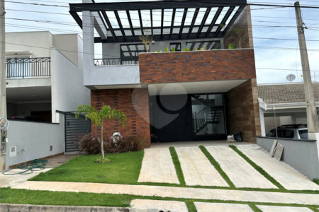 Casa à venda com 4 suítes no condomínio Residencial Costa das Areias, Salto - SP