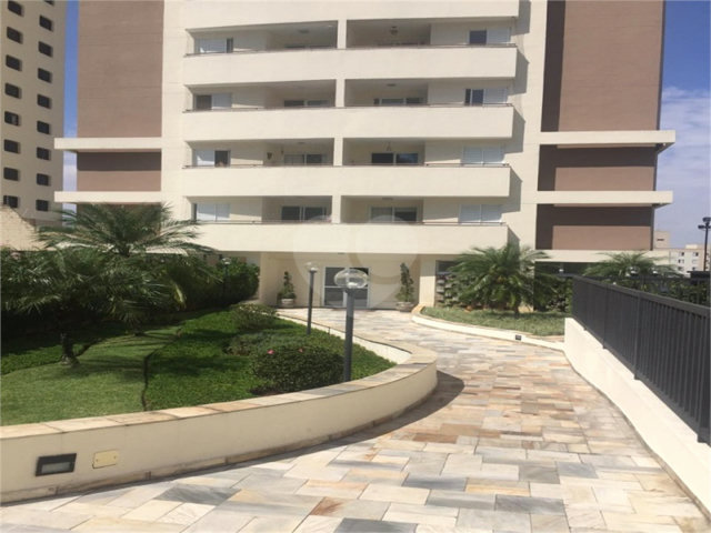 Apartamento à venda com 3 quartos, sendo 1 suíte,  em Vila Nova Cachoeirinha, São Paulo, SP