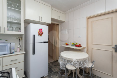 Apartamento à venda com 3 quartos, sendo 1 suíte, em Jardim Paulista, São Paulo, SP