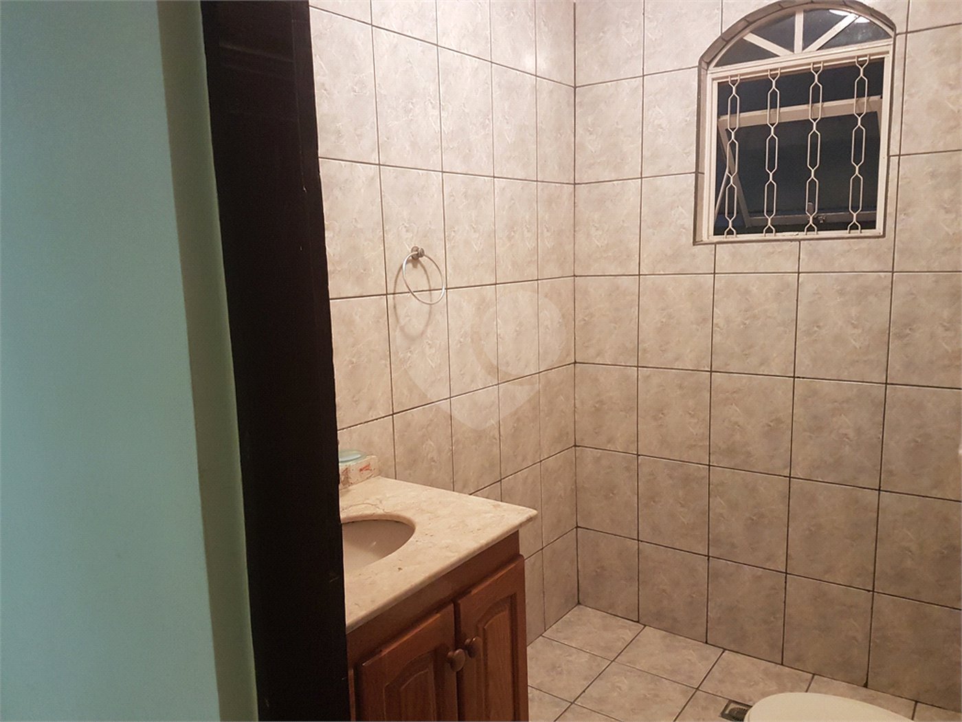 Sobrado à venda com 3 quartos, sendo 1 suíte, em Jardim Valéria, Guarulhos, SP