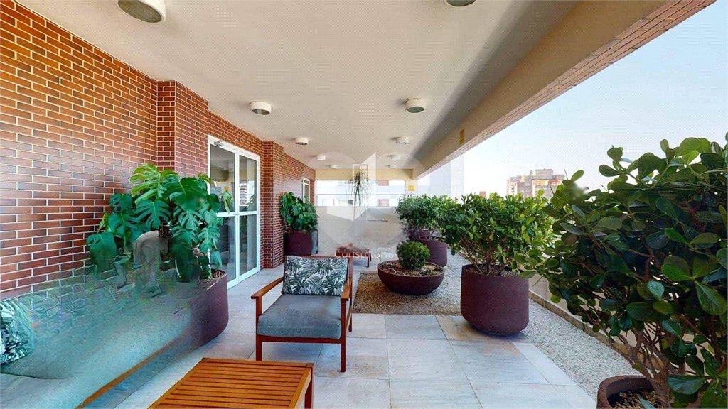 Apartamento à venda Bela Vista, 38m², andar alto, 1 dormitório, 1 vaga, lazer, porteira fechada