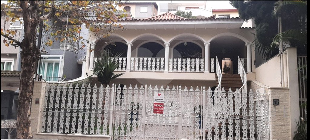 Sobrado à venda com 4 quartos, sendo 2 suítes, em Jardim França, São Paulo, SP