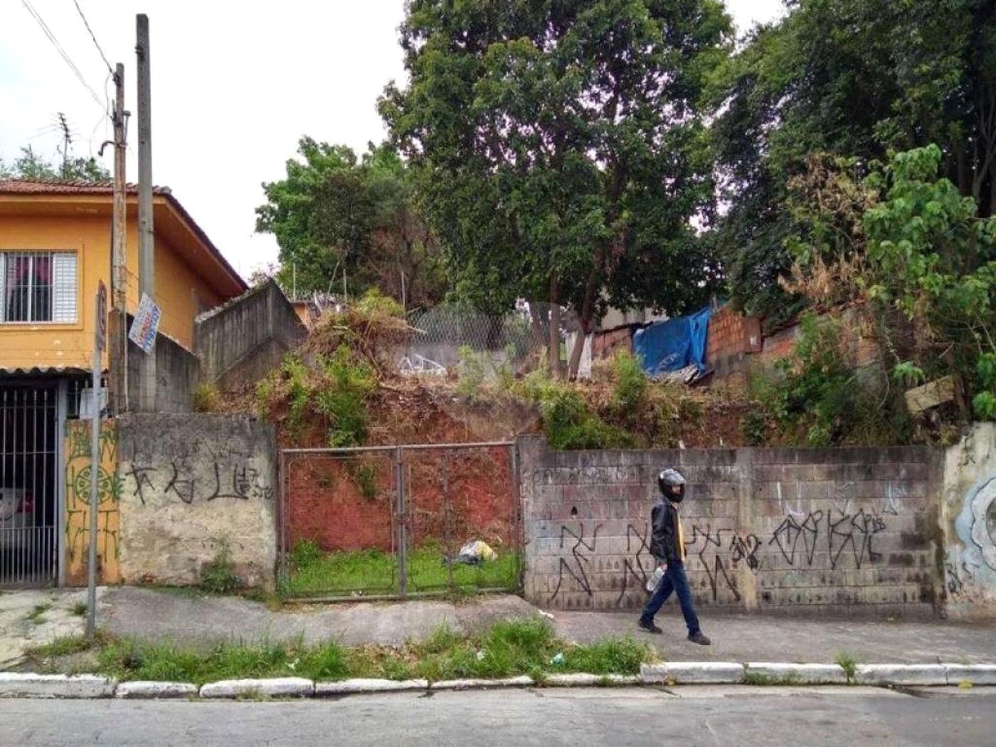 Terreno à venda em Jardim Cambara, São Paulo, SP