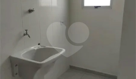 Duplex à venda com 2 quartos em Jardim Santa Inês Iii, São José dos Campos, SP