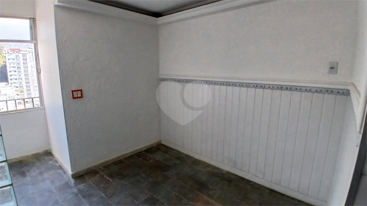 Cobertura à venda com 3 quartos, sendo 1 suíte, em Tijuca, Rio de Janeiro, RJ