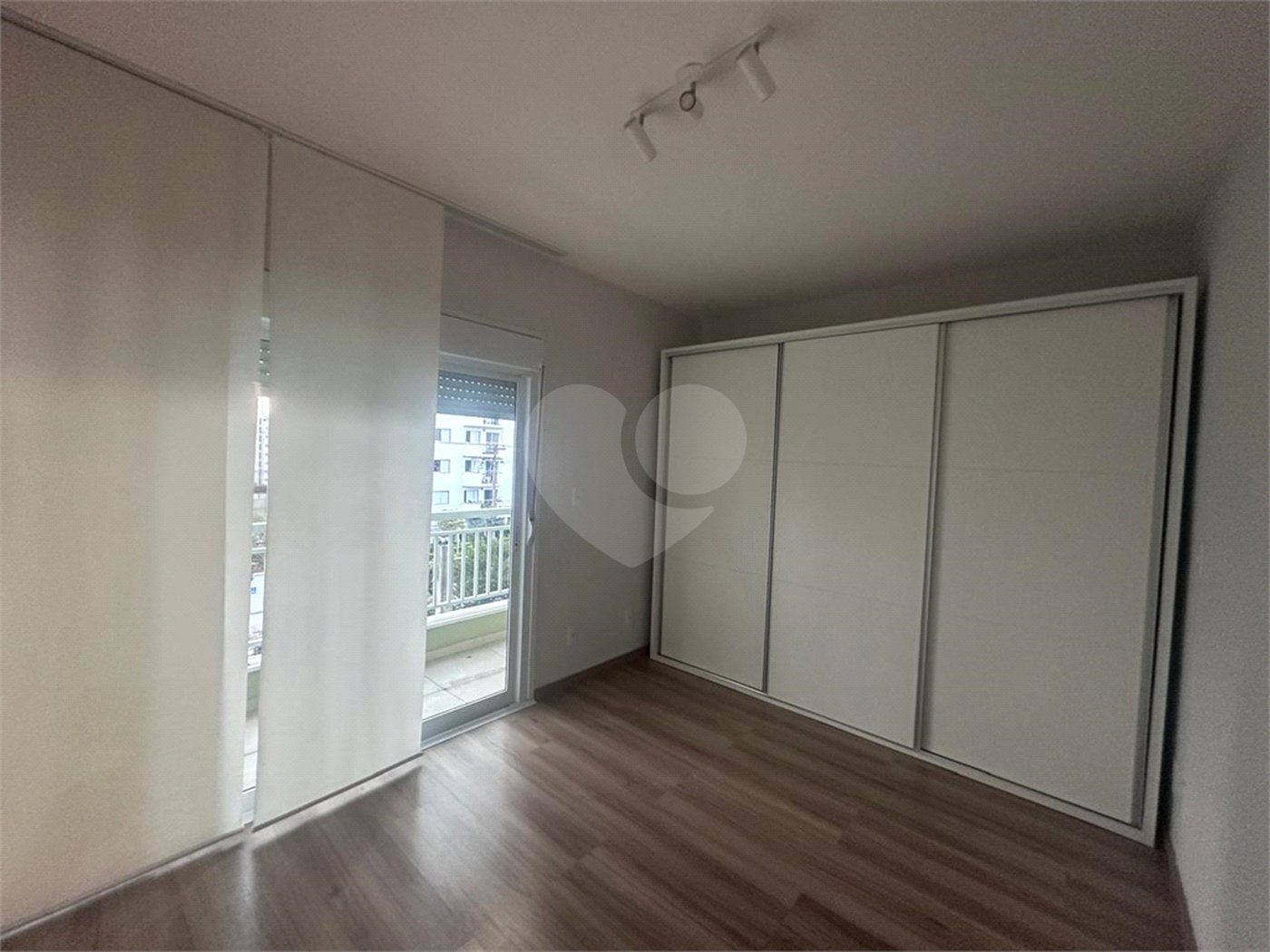 Apartamento à venda com 2 quartos, sendo 1 suíte, em Vila Clementino, São Paulo, SP