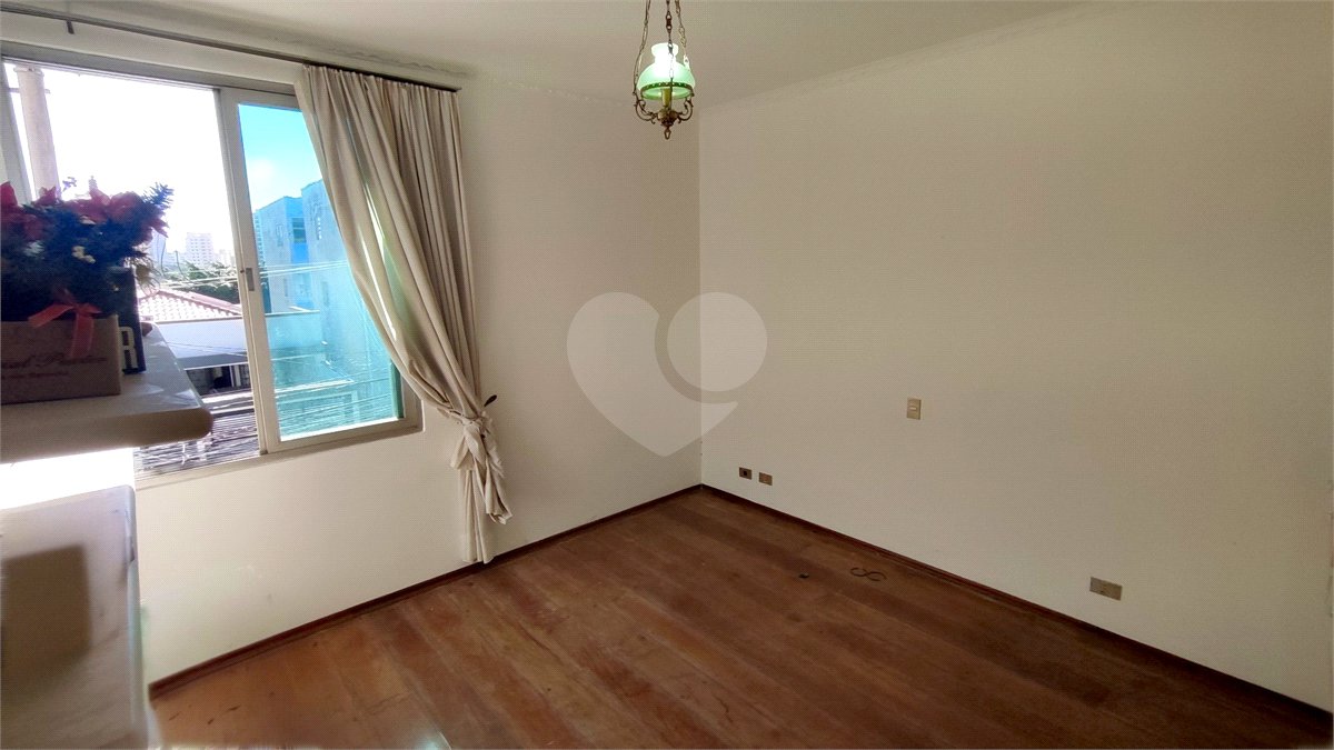 Sobrado à venda com 3 quartos, sendo 1 suíte, em Jardim São Paulo(zona Norte), São Paulo, SP
