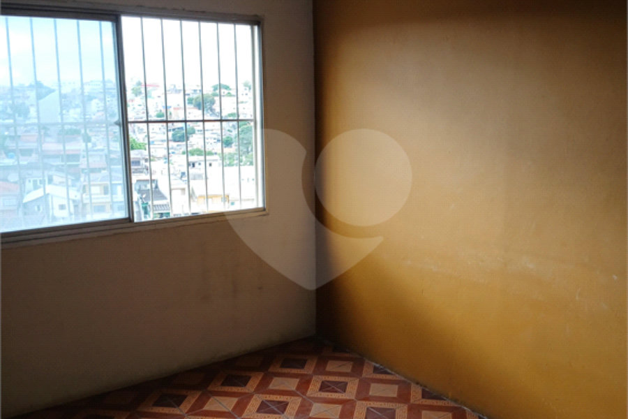 Apartamento à venda com 2 quartos em Jaraguá, São Paulo, SP