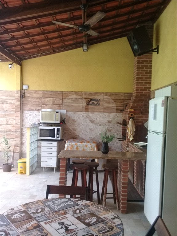 Casa Térrea à venda com 5 quartos, sendo 1 suíte, em Cosmos, Rio de Janeiro, RJ