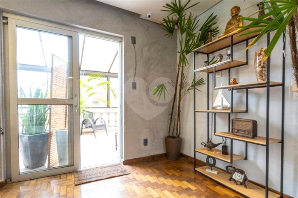 Cobertura para Locação e Venda com 330m² - Bela Vista