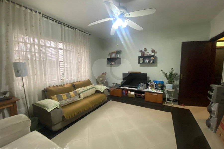 Casa Térrea à venda com 4 quartos, sendo 1 suíte, em Mandaqui, São Paulo, SP